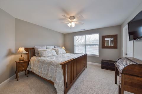 1212 N Eagle St, Naperville, IL 60563 photo 28