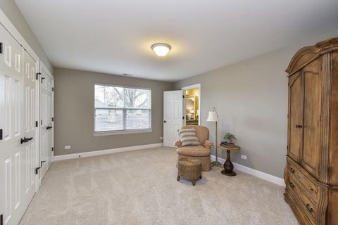 1212 N Eagle St, Naperville, IL 60563 photo 31