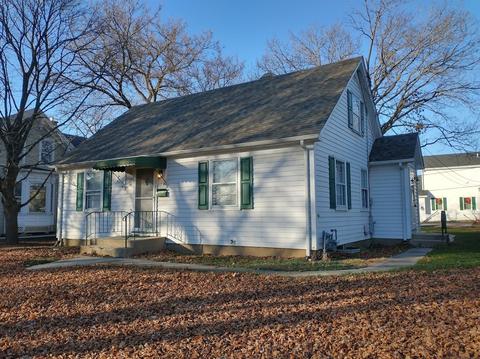 507 W Wesley St, Wheaton, IL 60187 photo 1