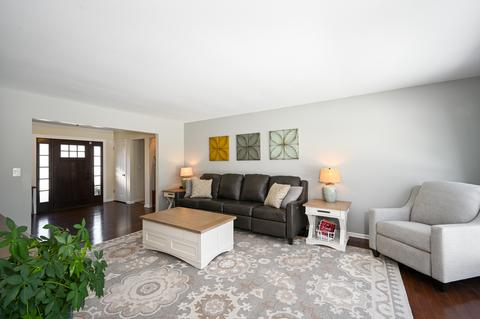 1471 Pebblestone Cv, Wheaton, IL 60189 photo 6