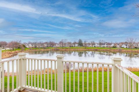 1602 Warwick Ct #B2, Wheeling, IL 60090 photo 5