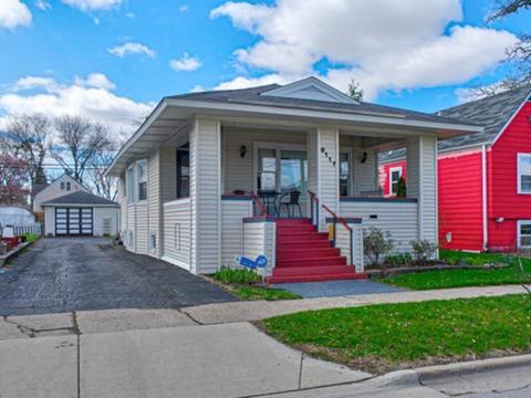8117 Salisbury Ave, Lyons, IL 60534 photo 2