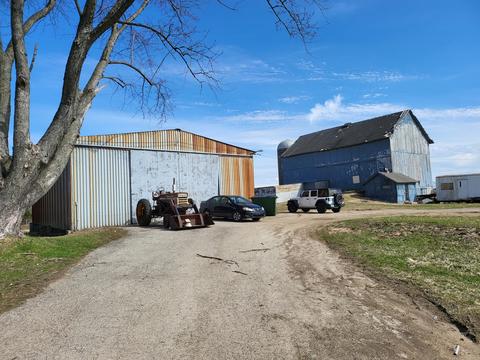 16619 Hebron Rd, Harvard, IL 60033 photo 2