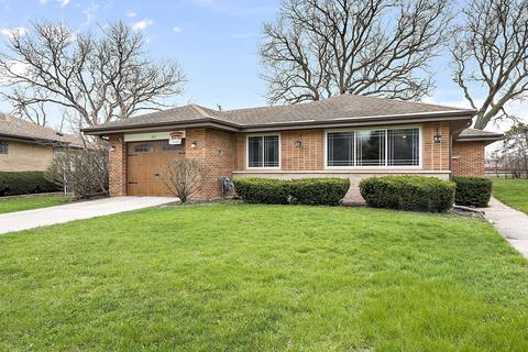 803 E Golfview Dr, Mount Prospect, IL 60056 photo 2