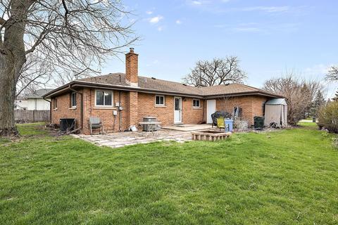 803 E Golfview Dr, Mount Prospect, IL 60056 photo 15