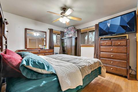 803 E Golfview Dr, Mount Prospect, IL 60056 photo 9