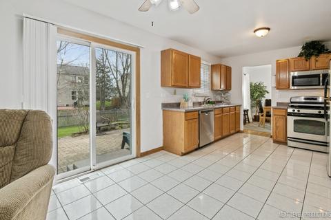 1218 Brookfield Dr, Plainfield, IL 60586 photo 11
