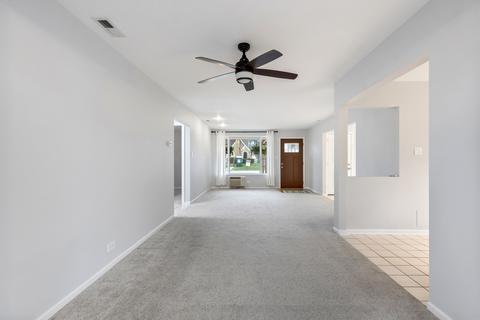 956 E Grant Dr, Des Plaines, IL 60016 photo 18