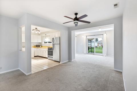 956 E Grant Dr, Des Plaines, IL 60016 photo 16