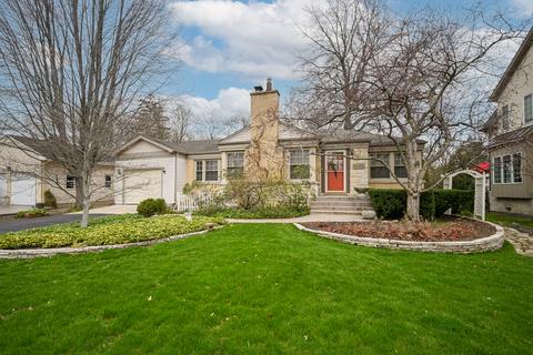 1005 S Main St, Wheaton, IL 60189 photo 1