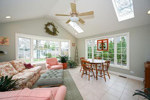 1005 S Main St, Wheaton, IL 60189 photo 13
