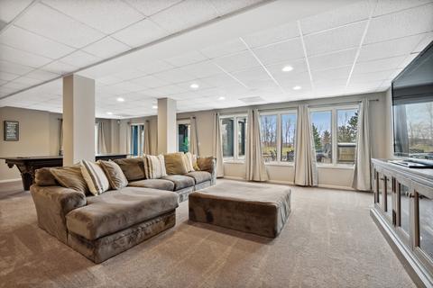 1031 Par Dr, Algonquin, IL 60102 photo 17