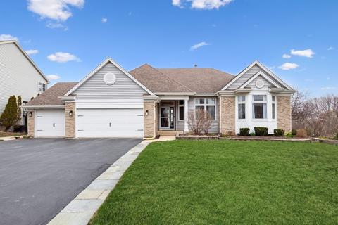 1031 Par Dr, Algonquin, IL 60102 photo 2