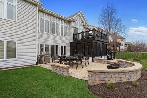 1031 Par Dr, Algonquin, IL 60102 photo 25