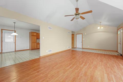 3005 Sandy Ridge Dr, Steger, IL 60475 photo 8