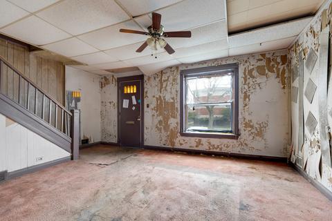 825 E 90th Pl, Chicago, IL 60619 photo 2