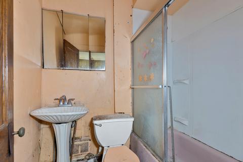 825 E 90th Pl, Chicago, IL 60619 photo 8