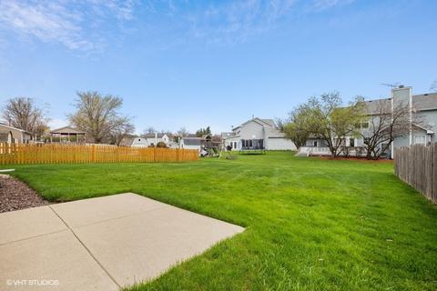155 Dickens Trl, Elgin, IL 60120 photo 12