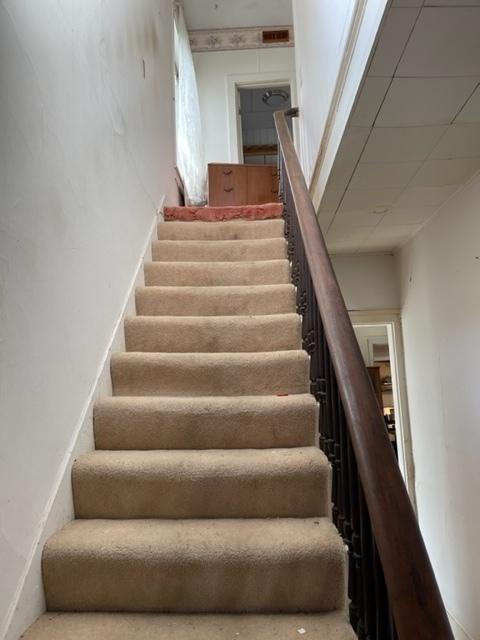 537 E Superior St, Ottawa, IL 61350 photo 8