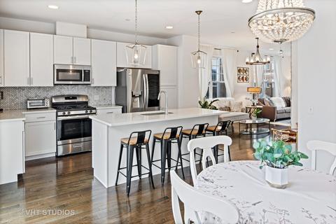 783 Lee St, Des Plaines, IL 60016 photo 8