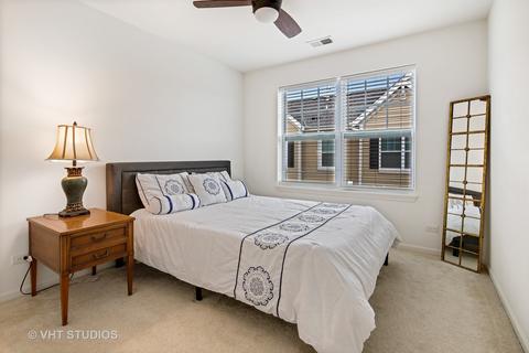 783 Lee St, Des Plaines, IL 60016 photo 17