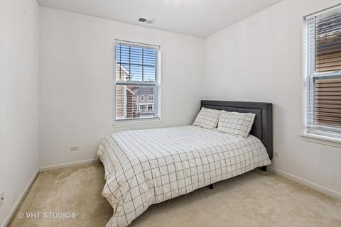 783 Lee St, Des Plaines, IL 60016 photo 18