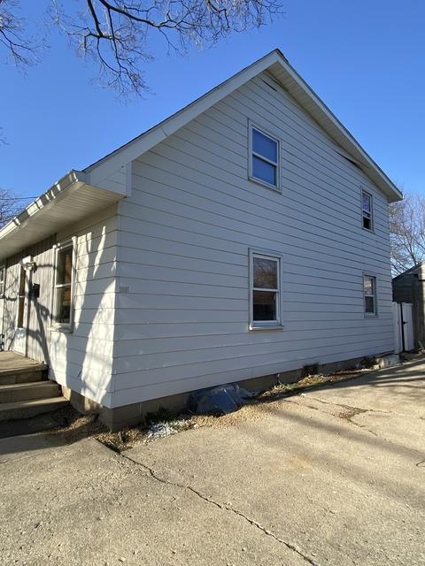 1901 Stroble Ave, Mendota, IL 61342 photo 2