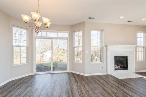 2610 Williamsburg Dr, Algonquin, IL 60102 photo 5