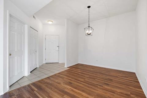 3100 Town Square Dr #203, Rolling Meadows, IL 60008 photo 4