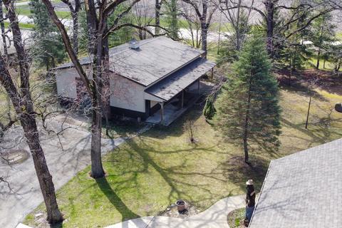 2953 E 9th Rd, Utica, IL 61373 photo 42