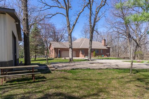 2953 E 9th Rd, Utica, IL 61373 photo 8