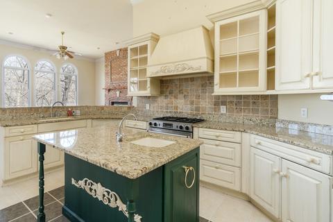 2953 E 9th Rd, Utica, IL 61373 photo 13