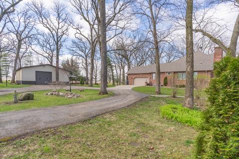 2953 E 9th Rd, Utica, IL 61373 photo 40