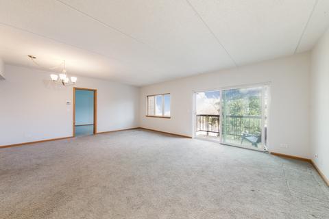 1653 River St #402, Des Plaines, IL 60016 photo 4