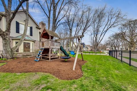 664 E Porter Ave, Naperville, IL 60540 photo 34