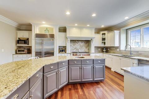 664 E Porter Ave, Naperville, IL 60540 photo 10