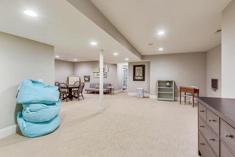664 E Porter Ave, Naperville, IL 60540 photo 27