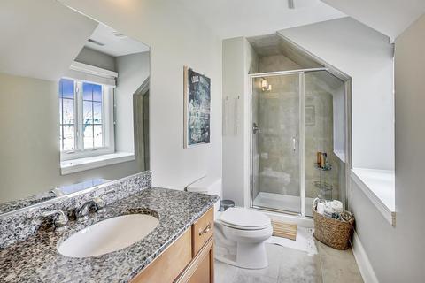 664 E Porter Ave, Naperville, IL 60540 photo 22