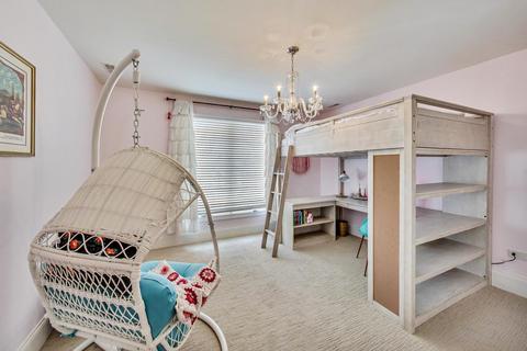 664 E Porter Ave, Naperville, IL 60540 photo 23