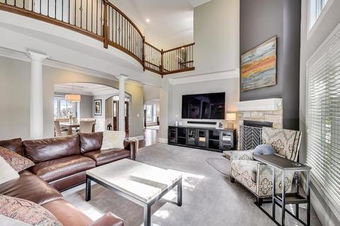 664 E Porter Ave, Naperville, IL 60540 photo 7