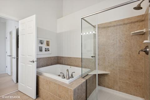 1107 Pine Valley Ct, Elgin, IL 60124 photo 17