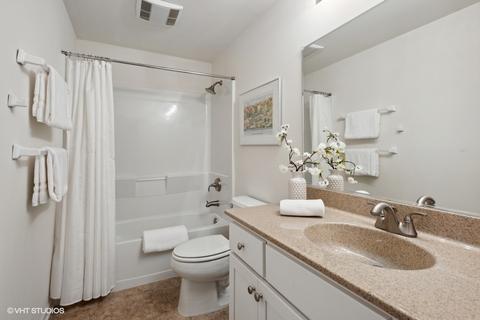 1107 Pine Valley Ct, Elgin, IL 60124 photo 26