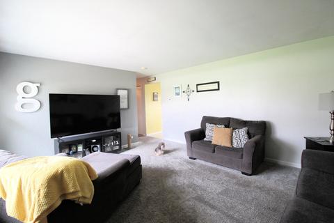 4859 W Doris Dr, Kankakee, IL 60901 photo 4