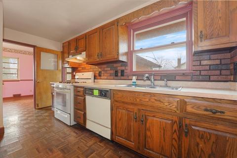 433 E 6th St, Lockport, IL 60441 photo 8