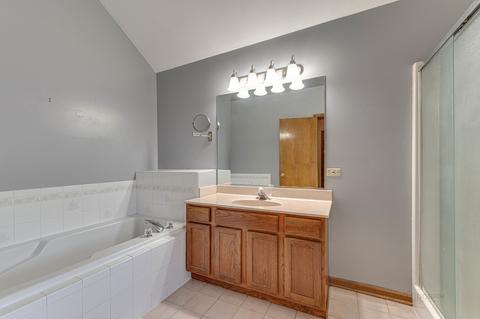 25444 W Gateway Cir, Plainfield, IL 60585 photo 21