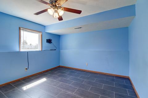 110 Shadowbrook Dr, Capron, IL 61012 photo 18