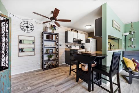 1500 Timber Trl #C, Wheaton, IL 60189 photo 5