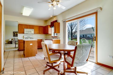 21509 W Juniper Ct, Plainfield, IL 60544 photo 3