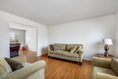 315 Schmidt St, Plano, IL 60545 photo 6