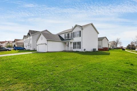 315 Schmidt St, Plano, IL 60545 photo 2